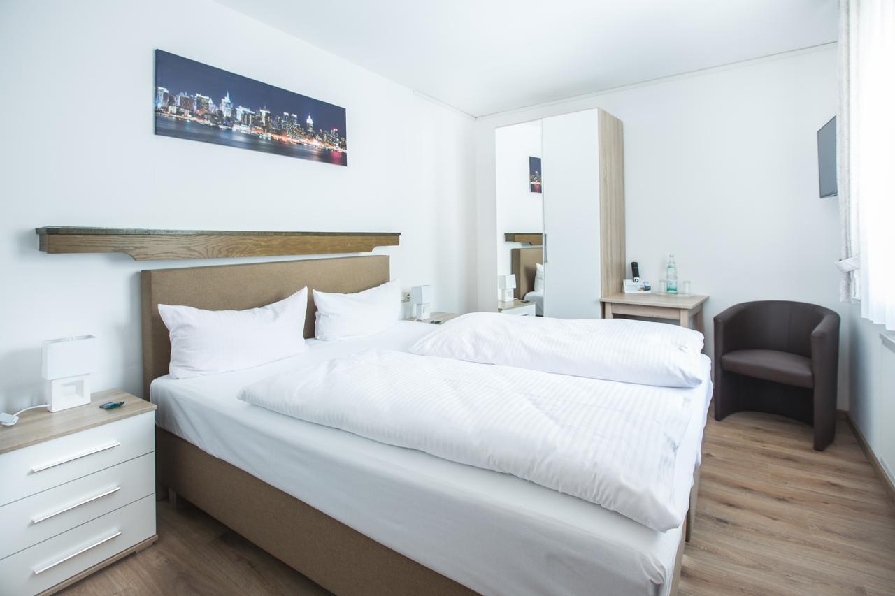 Ellenzer Goldbaeumchen Hotel Kültér fotó